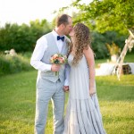 Make your guy hold your bouquet for a cute wedding photo!