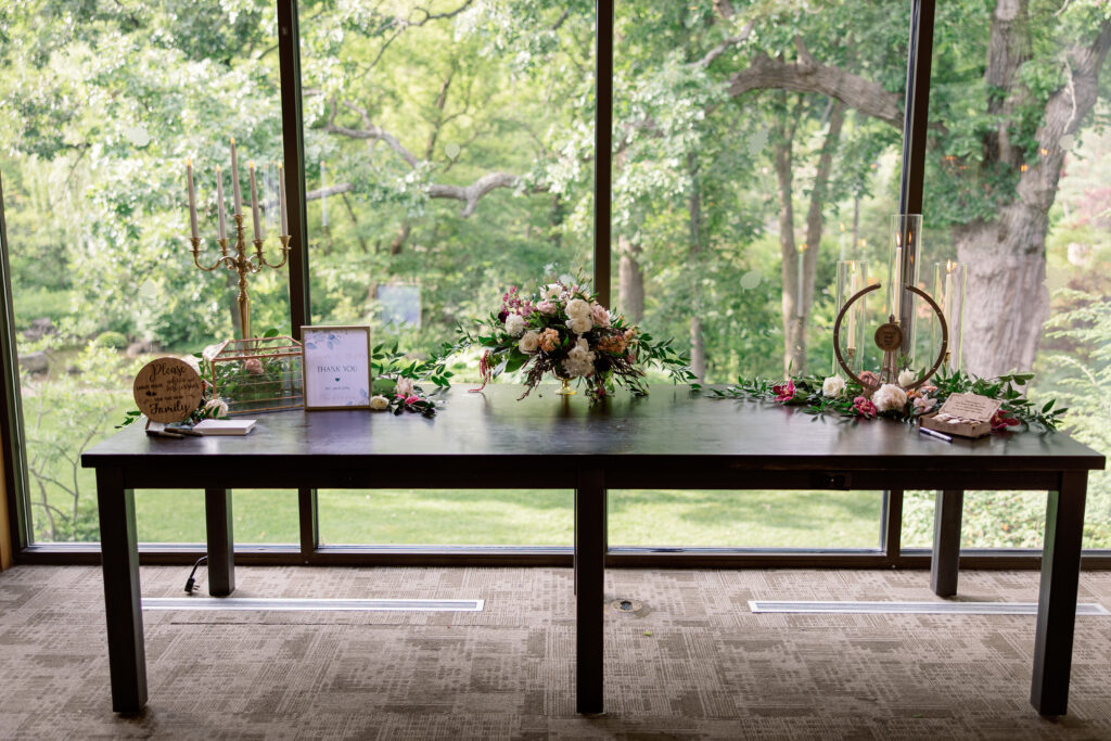 Wedding memory table