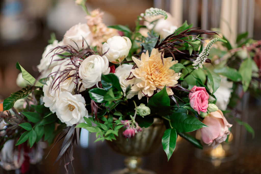 Wedding floral centerpieces